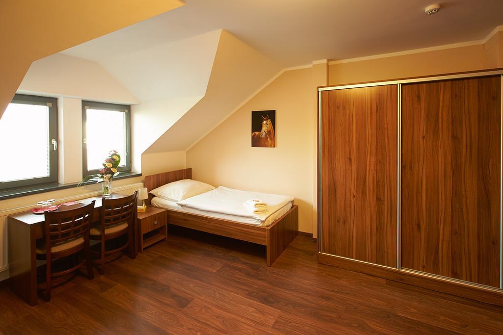 Hotel Horse Riding - Jezdecky Areal Tršice Rom bilde