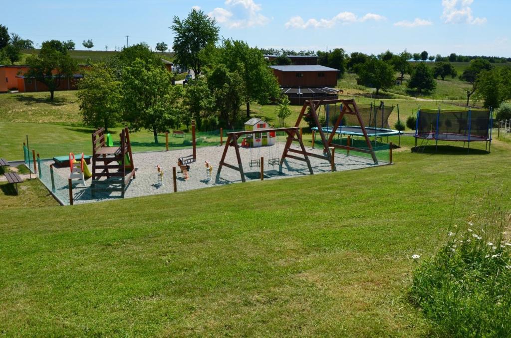 Hotel Horse Riding - Jezdecky Areal Tršice Eksteriør bilde